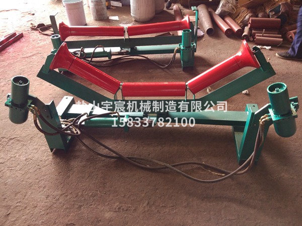 液壓調(diào)偏托輥 (3)